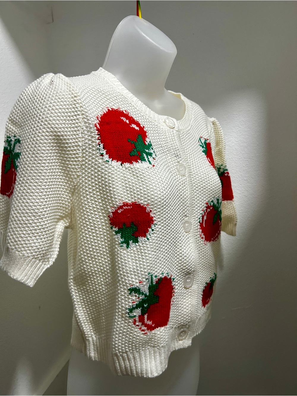 Blu Pepper Tomato Short Sleeve Sweater. L